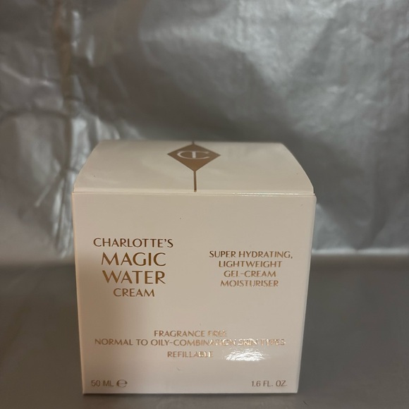 Charlotte Tilbury Magic Water Cream Gel Moisturizer with Niacinamide